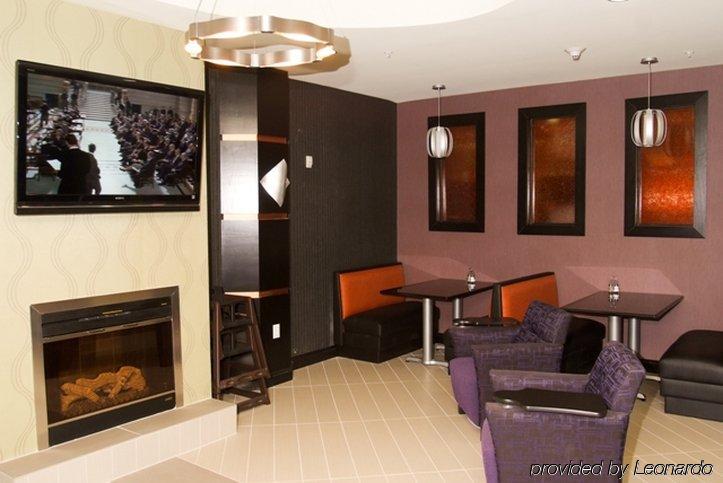 Express & - Area By Ihg 2*